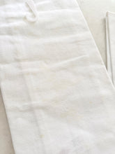 Load image into Gallery viewer, Set of 4 Christmas Tea Towels