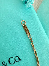 Load image into Gallery viewer, Tiffany & Co Pierced Atlas Bracelet 18k Gold W Diamond