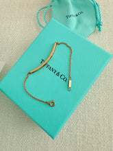 Load image into Gallery viewer, Tiffany & Co Pierced Atlas Bracelet 18k Gold W Diamond