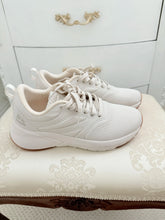 Load image into Gallery viewer, Aesthetic Light Beige Women’s Sneakers