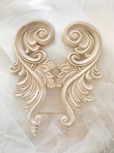 Wood Flourish Christmas Ornaments