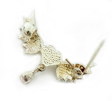 Load image into Gallery viewer, Angel Wings Opal Heart Brooch
