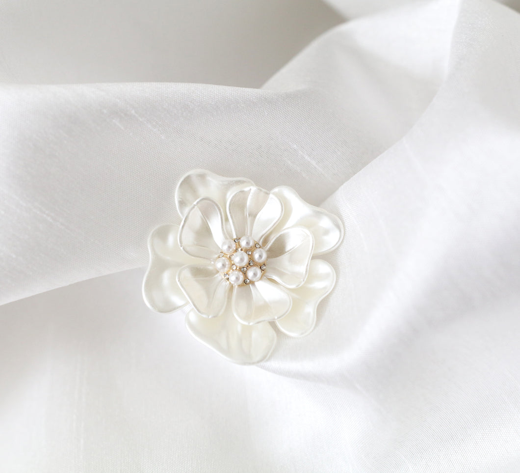 Camellia Brooch Pearl & Rhinestone Pin