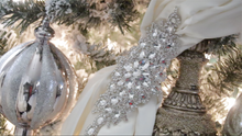 Load image into Gallery viewer, Rhinestone Crystals Brooch Christmas Tree Fabric Wrap Tiebacks
